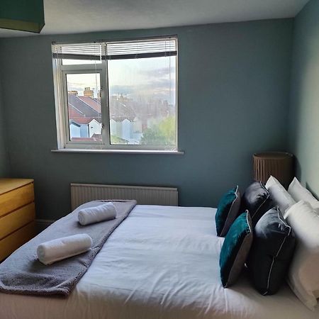 Beachgrove House Apartment Бристол Екстериор снимка
